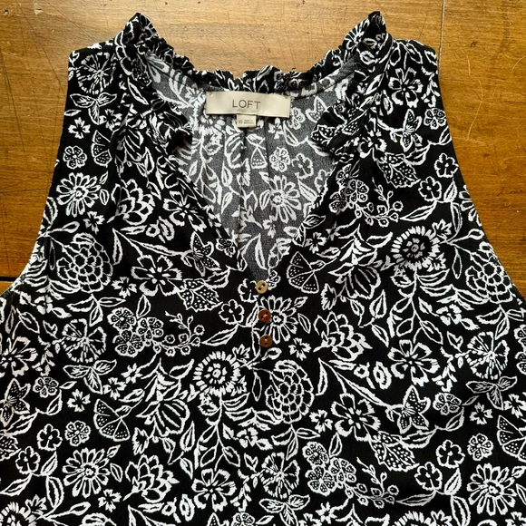 LOFT Ruffle Neck Shell - Picture 11 of 13